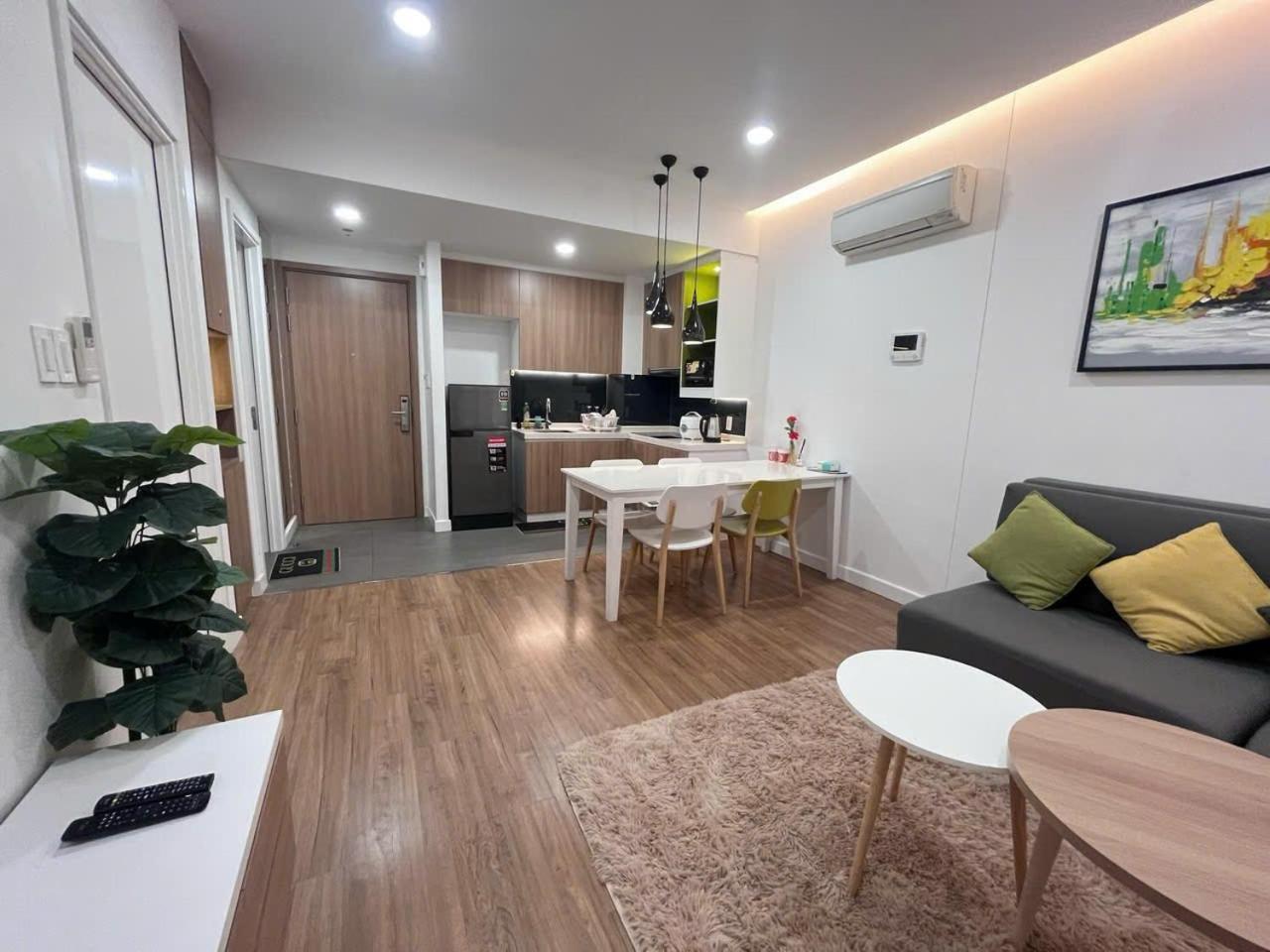 Апартаменты Republic Nearby Airport Free Pool Gym *