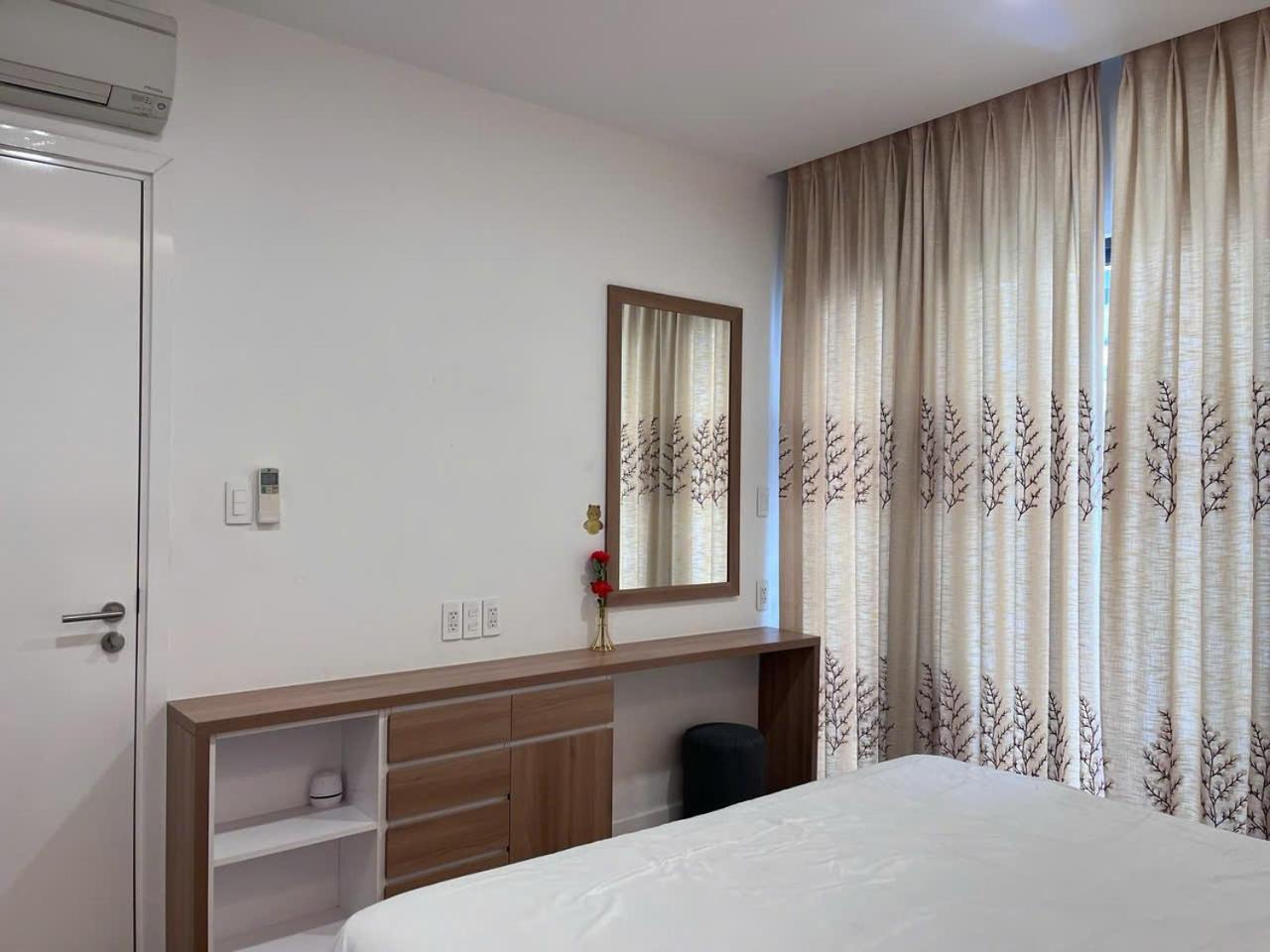 Апартаменты Republic Nearby Airport Free Pool Gym *